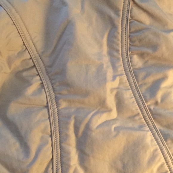 Voice of Voices cropped vest - Picture 6 of 6